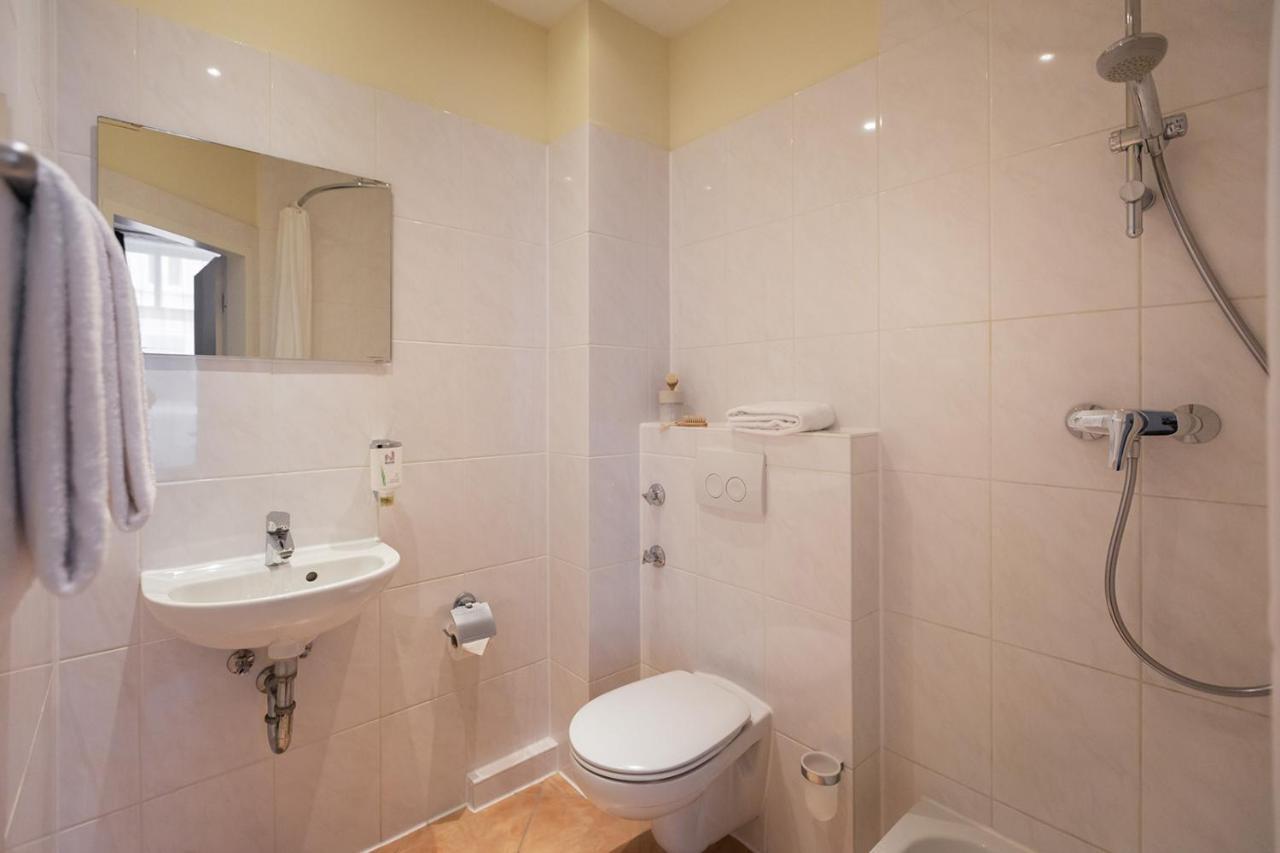 Acora City Apart Living The City Hamburg Exterior photo